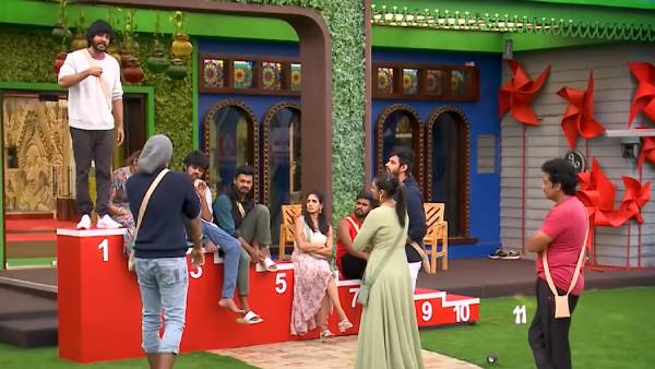 இனி தான் கேமே இருக்கு