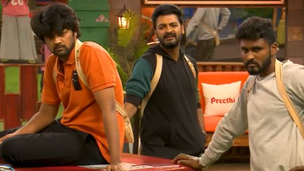 டைஸ் மீது அமர்ந்த ராஜு