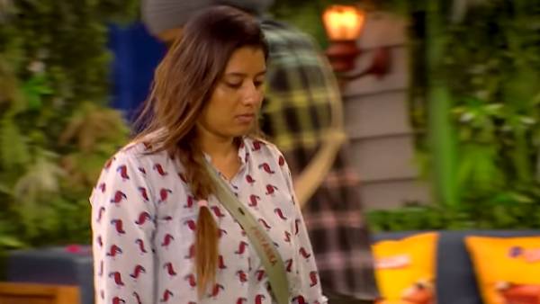 பிரியங்காவின் ஃபேன் பேஸ்