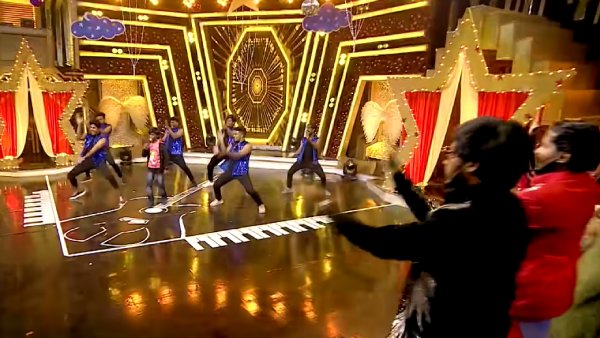 புத்தாண்டு நிகழ்ச்சி