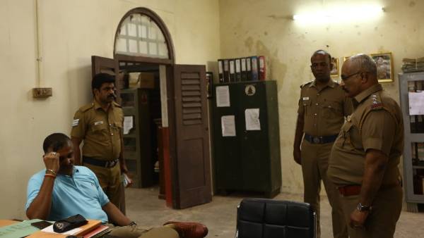 நாளுக்கு நாள்