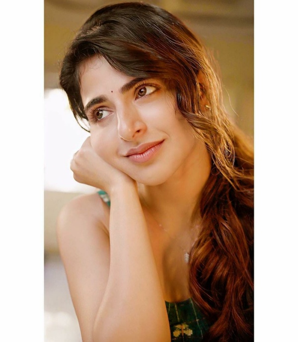 படங்களை கலாய்த்து