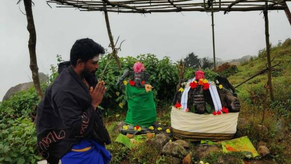 ஆன்மிக பயணம் மேற்கொண்ட