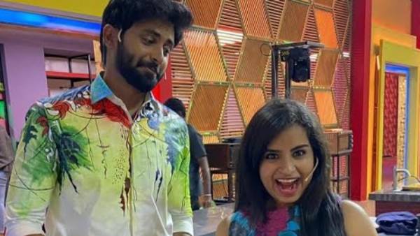 ஆர்ப்பாட்டமில்லாத செயல்பாடுகள்