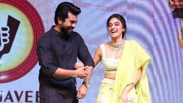 ரோசி கதாபாத்திரத்தில் ரோசி கதாபாத்திரத்தில்