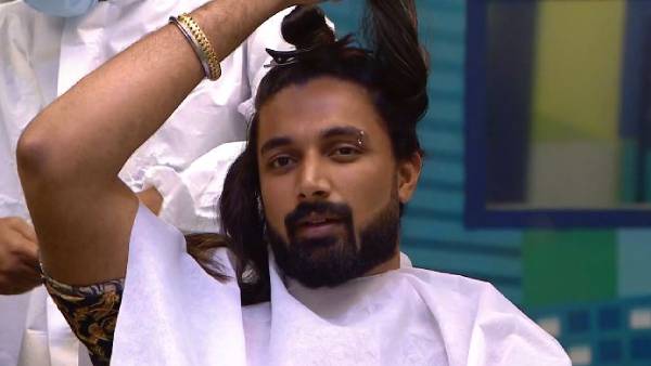 ஹேர் ஸ்டைலிஸ்ட்