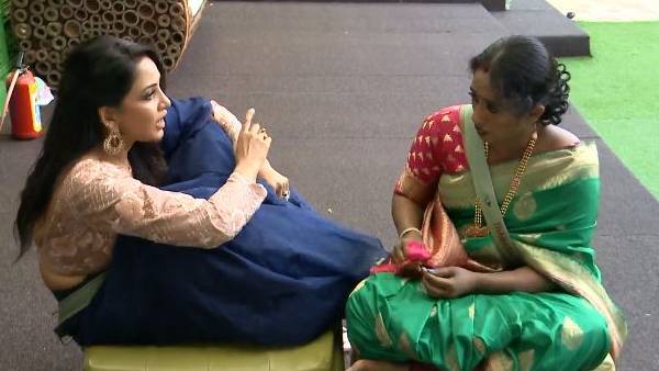 பாவனியா தாமரையா