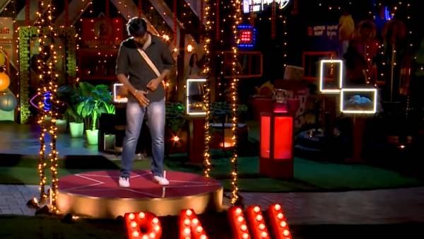 கண் கலங்கிய ராஜு கண் கலங்கிய ராஜு