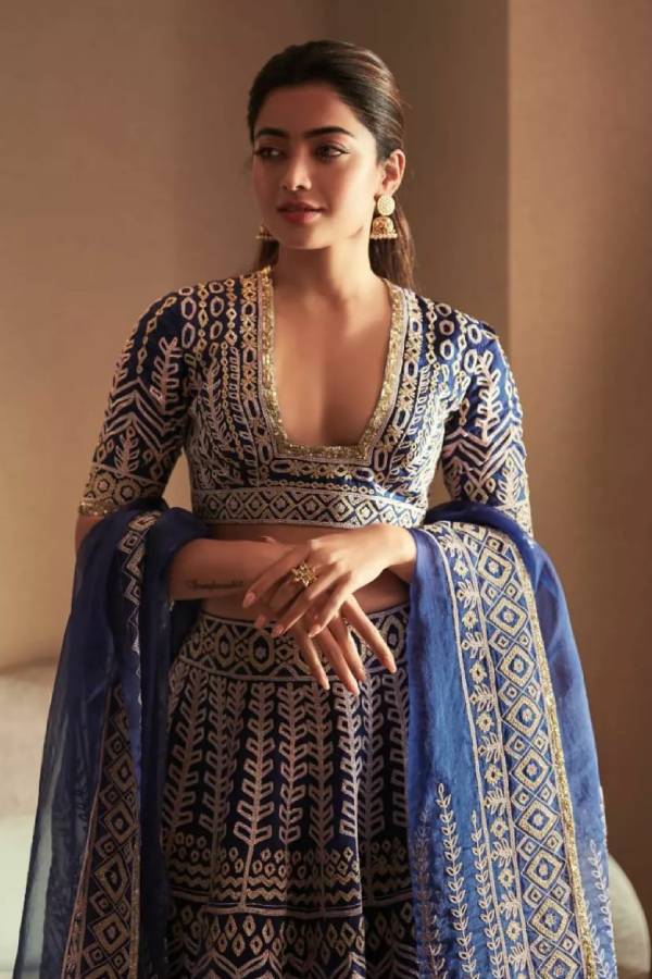  ஆரம்பமே அமர்க்களமாக பாலிவுட்டில்