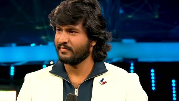 பாராட்டு ரசிகர்கள் 