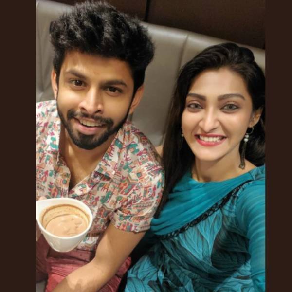 சூப்பர் ஜோடி