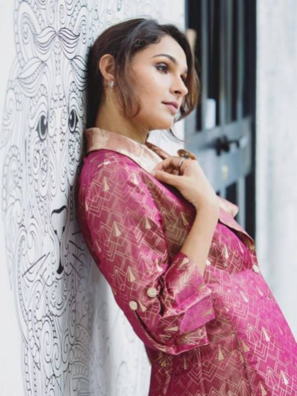 வரிசையாக பல படங்களில்