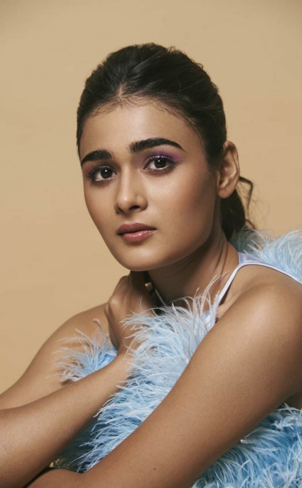 ஹிந்தி பட வாய்ப்புகள்