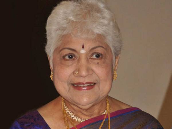  முதல்வர்களுடன் பணியாற்றிய பெருமை 