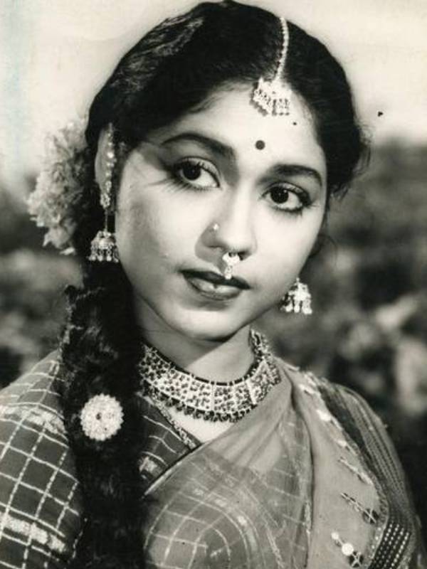  தமிழ் சினிமா சார்பில்