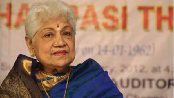  கலையுலகிற்கு