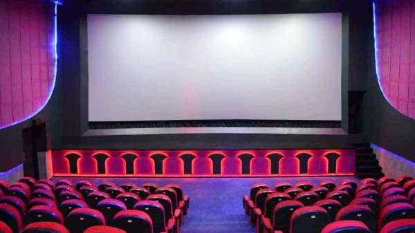 படங்களுக்கு சிக்கல் வருமா 