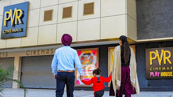 தவறாக கணித்த சிறிய பட தயாரிப்பாளர்கள் 