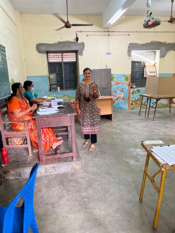 திநகரில் வாக்குப்பதிவு