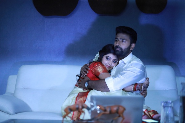 கவர்ச்சி தூக்கலாக