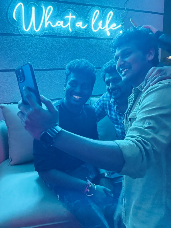 வாட் எ லைஃப்