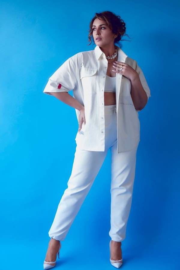 முன்னுதாரணமாக முன்னுதாரணமாக