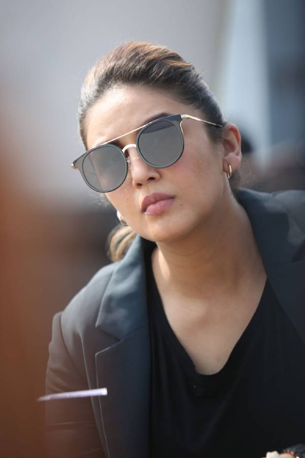 நேர்மையான போலீஸ் அதிகாரி நேர்மையான போலீஸ் அதிகாரி