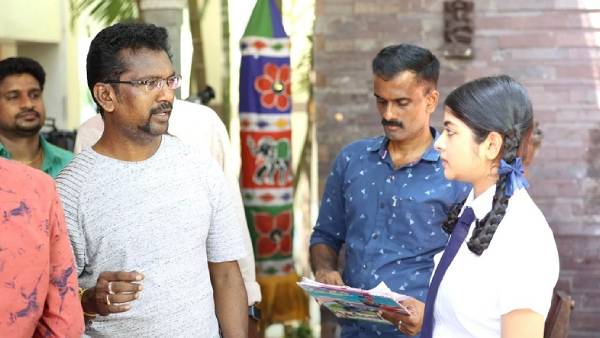 கதைக்களமாக பள்ளிக் காதல்