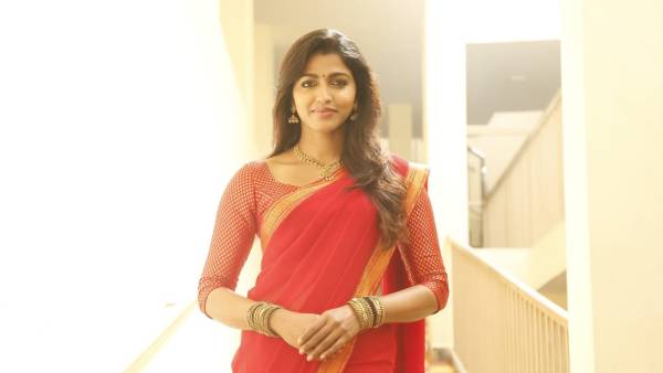 நடிகை சாய் தன்ஷிகா 