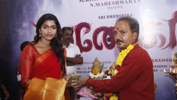  பூஜையுடன் சூட்டிங் ஆரம்பம் 