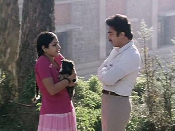 முத்திரைப்பதித்த மூன்றாம்பிறை