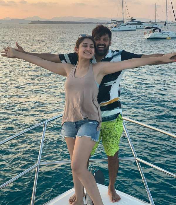 பெண் குழந்தை பிறந்தது