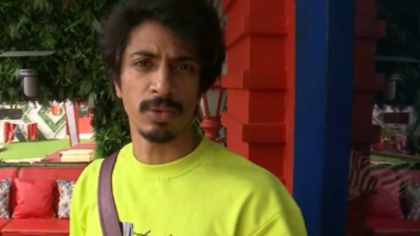 பொன்னை வேண்டுமானாலும் தருகிறேன் கெஞ்சிய ஷாரிக்