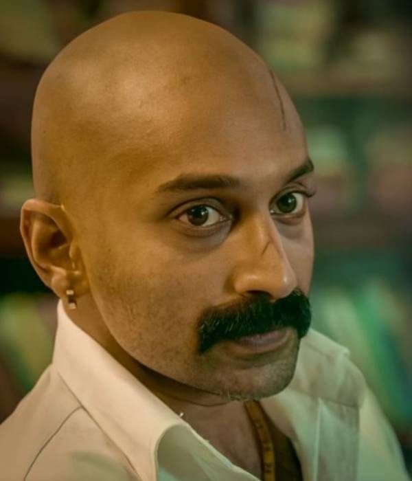 மிரட்டும் மொட்டை