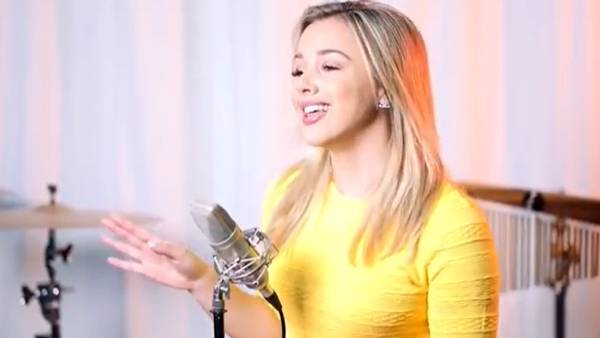 ஆங்கிலத்தில் ஸ்ரீவள்ளி பாடல் ஆங்கிலத்தில் ஸ்ரீவள்ளி பாடல்