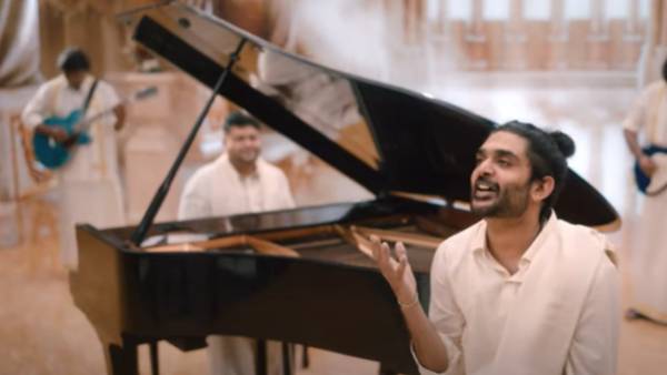 சித் ஸ்ரீராம் இல்லாமலா