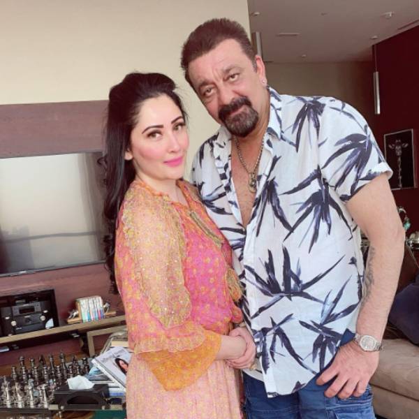 14ம் ஆண்டு திருமண நாள்