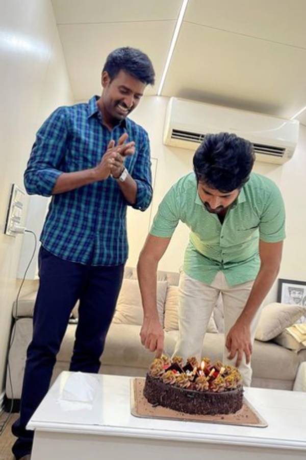 அன்பு தம்பி...செல்ல தம்பி