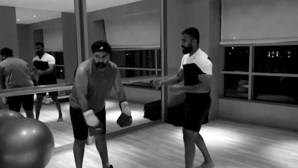  இதெல்லாம் செய்தாரா 