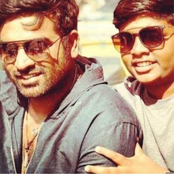 அட இவரும் நடித்துள்ளார்