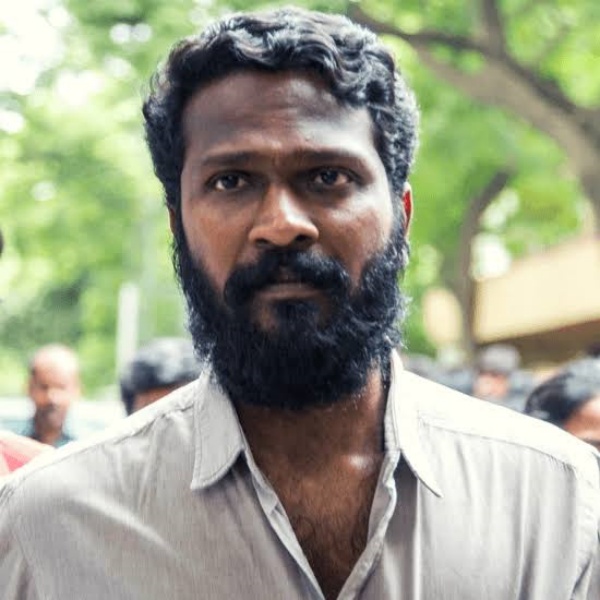 வயதான கதாபாத்திரத்தில்