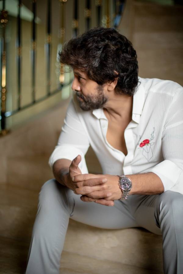 ஸ்டைலான ஹேர்ஸ்டைல் ஸ்டைலான ஹேர்ஸ்டைல்