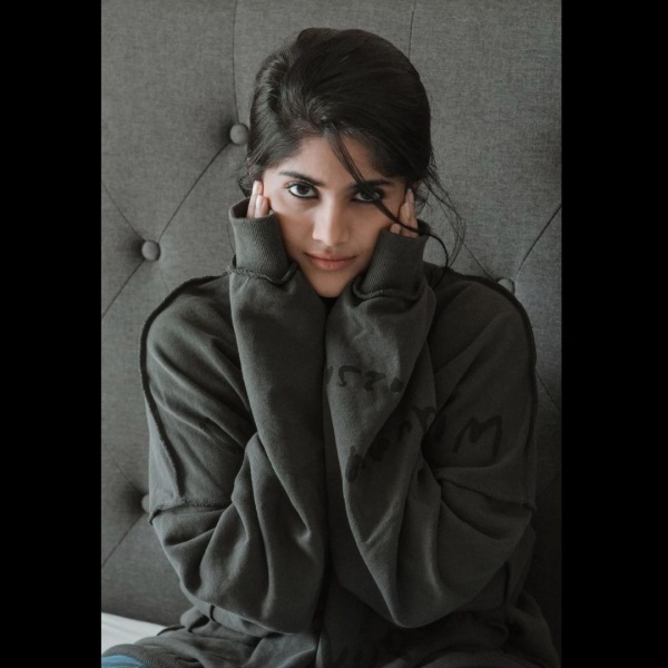 பாலிவுட்டிலும் வாய்ப்புகள் குவிகிறது