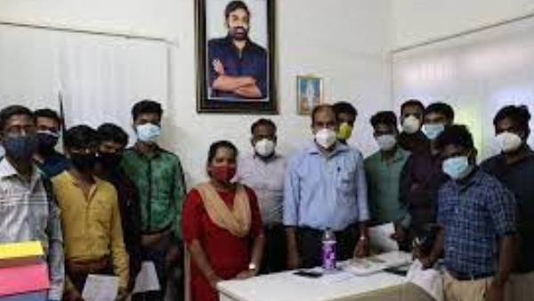  3 வாட்ஸப் குழுக்கள் 