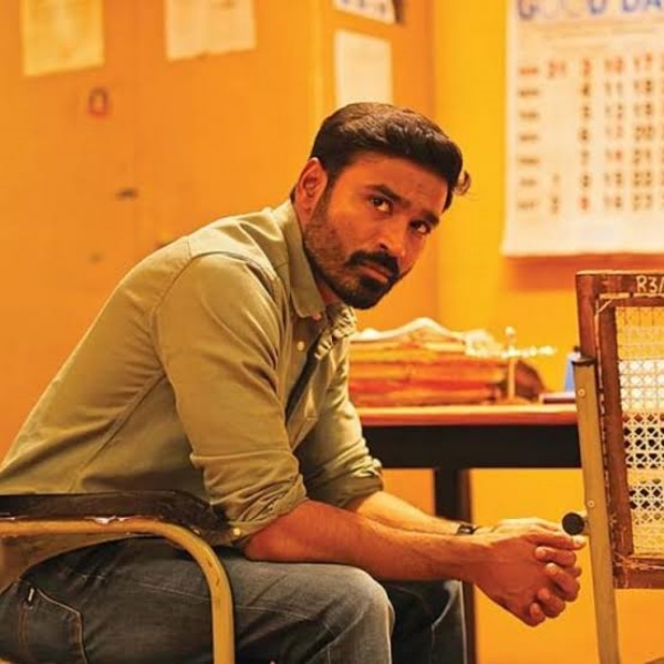 முதல் முறையாக பத்திரிக்கையாளராக