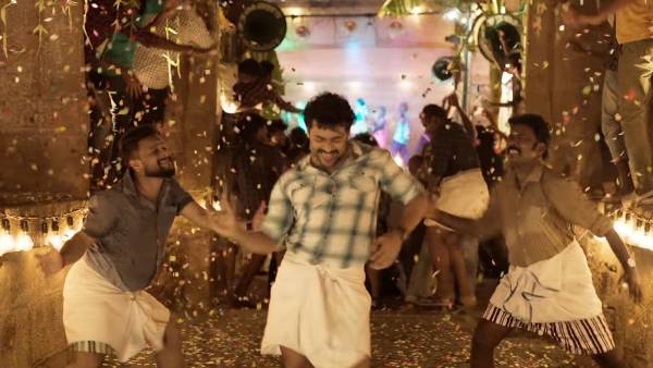 இணையத்தில் லீக்கானது 