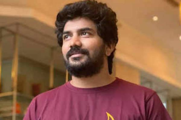 உதவி இயக்குனராக