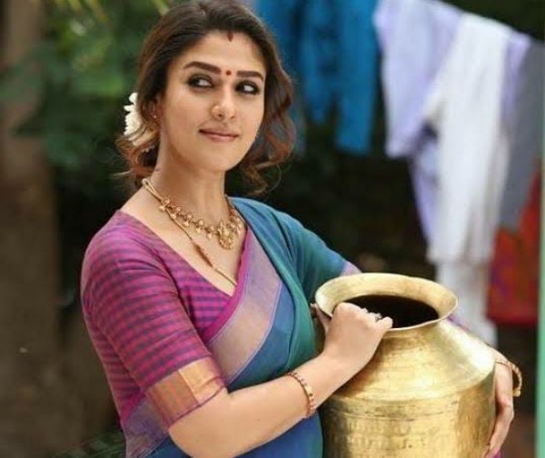 பாலிவுட்டையும் கலக்க பாலிவுட்டையும் கலக்க