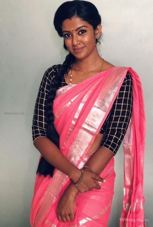 நடிகை ரோஷிணி ஹரிப்பிரியன்