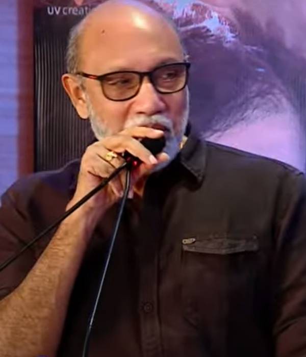 25 ஹீரோயினுடன் கல்யாணம்